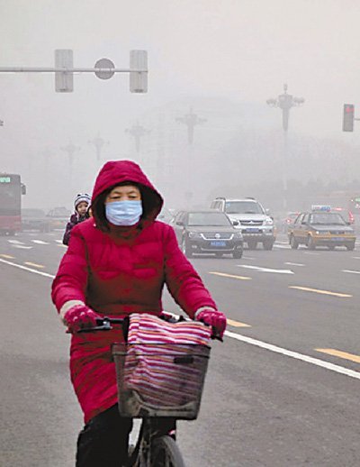 我国多地雾霾笼罩 空气污染突破测量上限